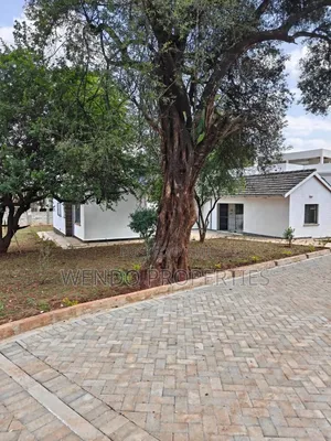 3bdrm Bungalow in Karen for rent