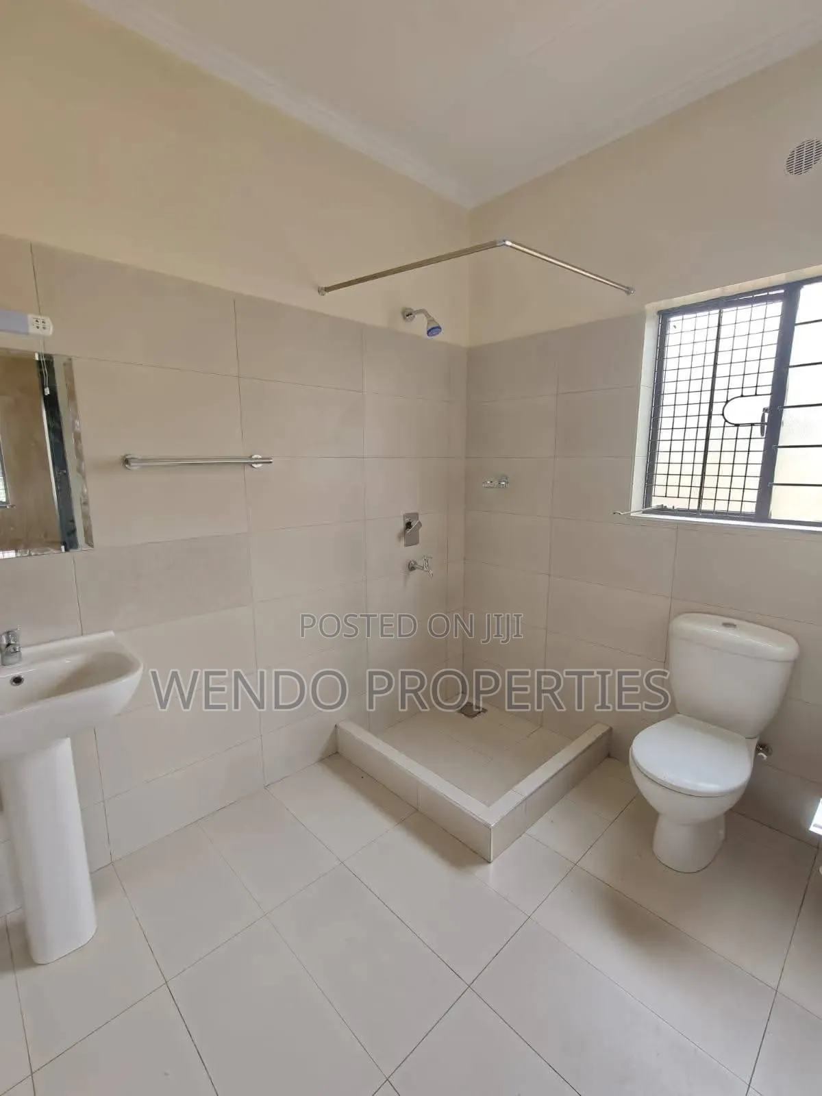3bdrm Bungalow in Karen for rent