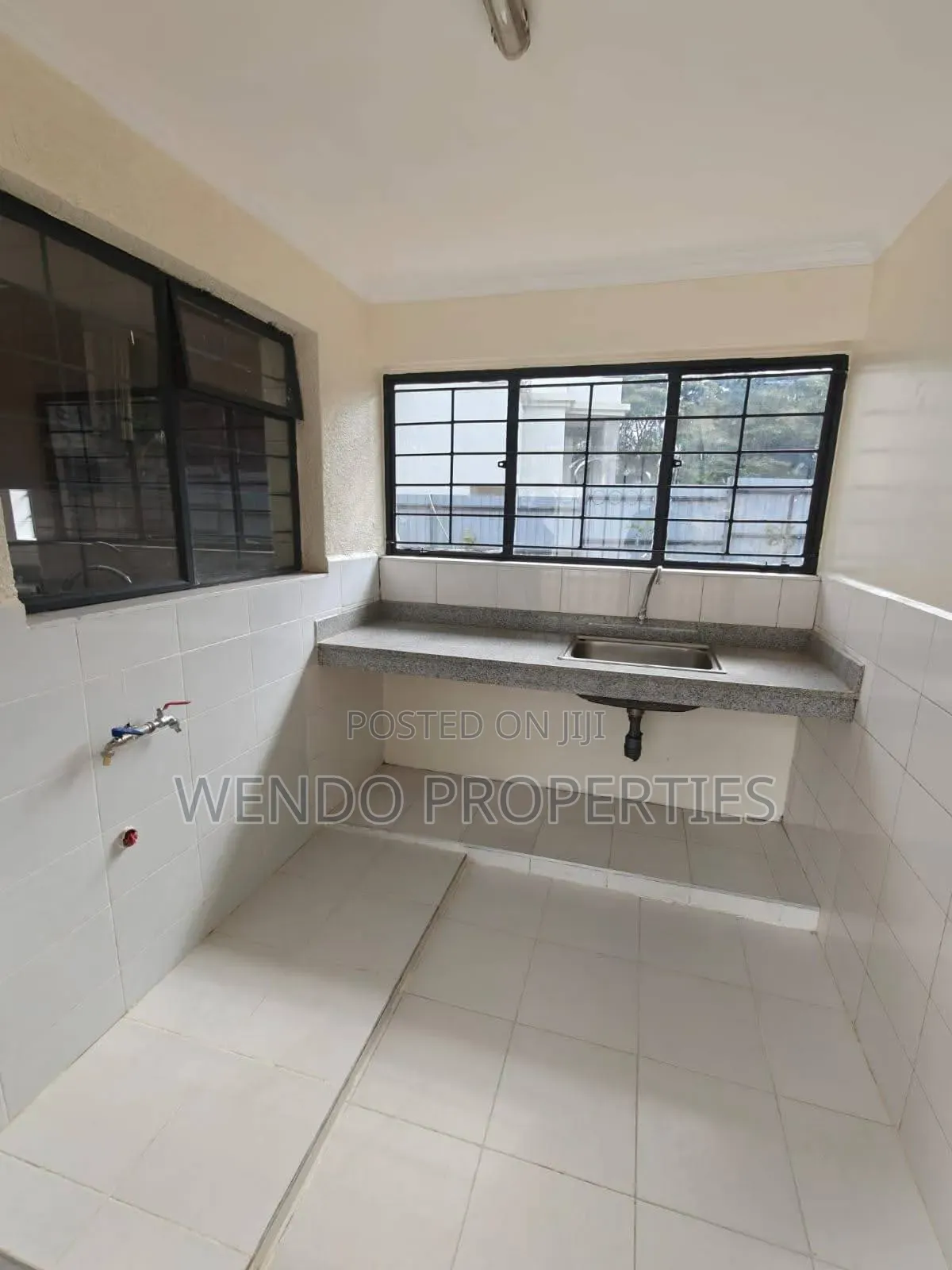 3bdrm Bungalow in Karen for rent
