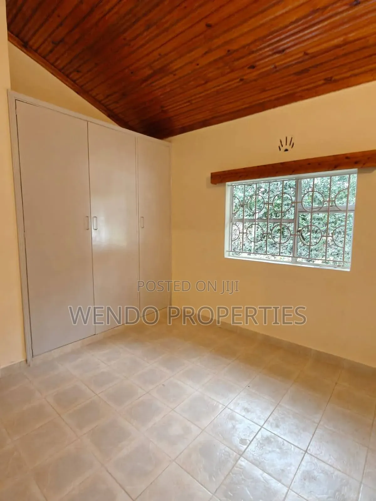 3bdrm Bungalow in Karen for rent