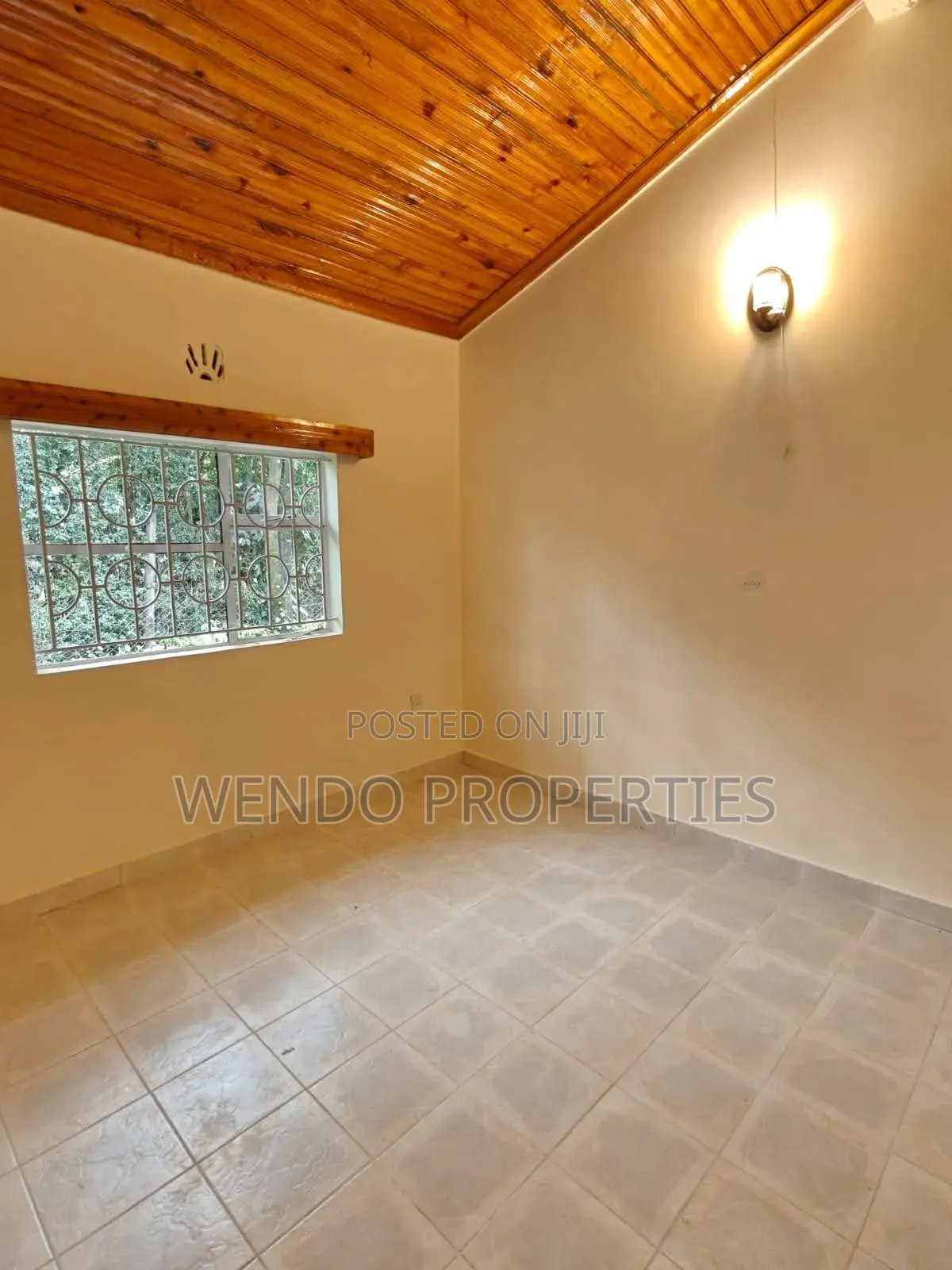 3bdrm Bungalow in Karen for rent