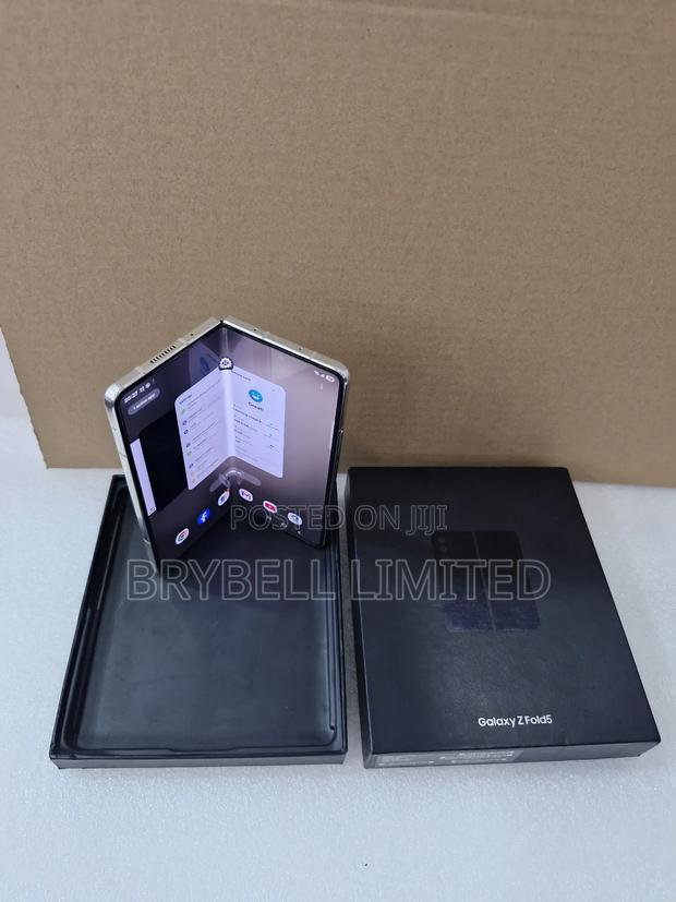 Samsung Galaxy Z Fold 5 512 GB White - thumbnail 4