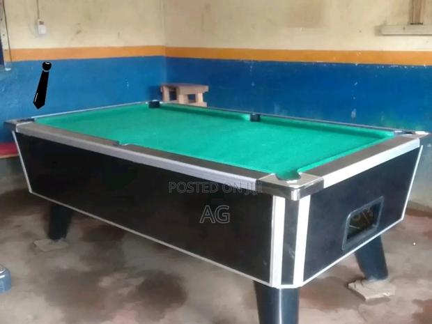 Pool Table Marble Top With Double Jointers Joint Black Lining on Box