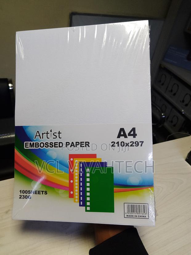 Embossed Paper A4 White - main view