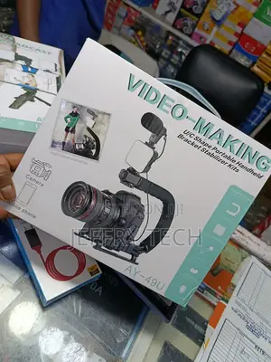 Portable Camera Stabilizer Fill Light Microphone Camera Bracket