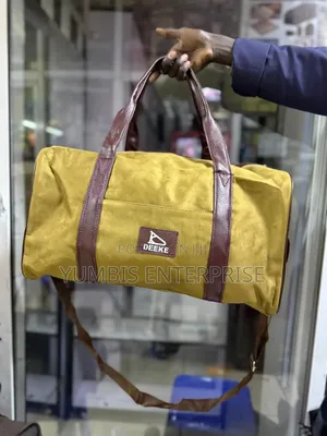 Dekee Trendy Stylish Travel Bags Quality Canvas Material
