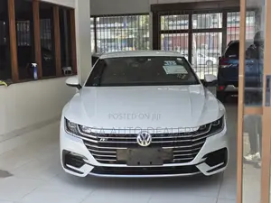 Volkswagen Arteon 2019 White