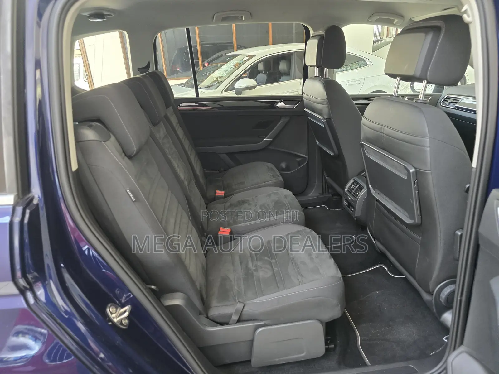 Volkswagen Touran 2018 Blue