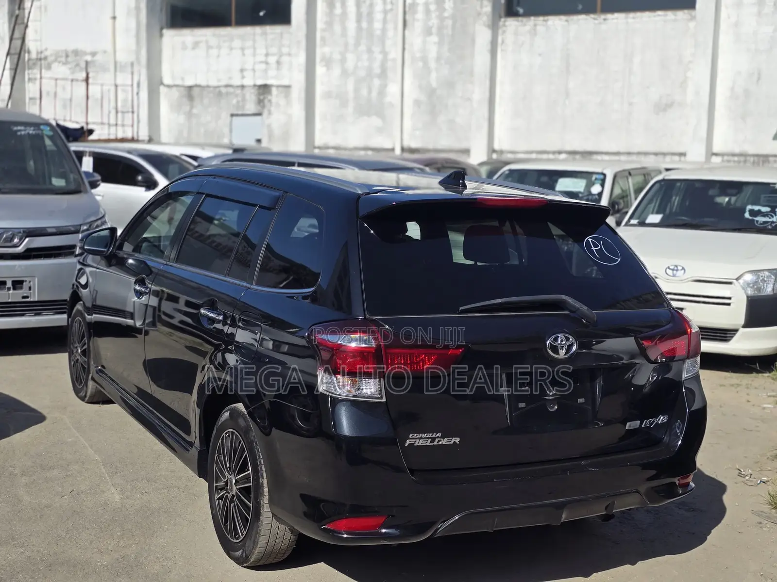 Toyota Corolla Fielder 2018 Black