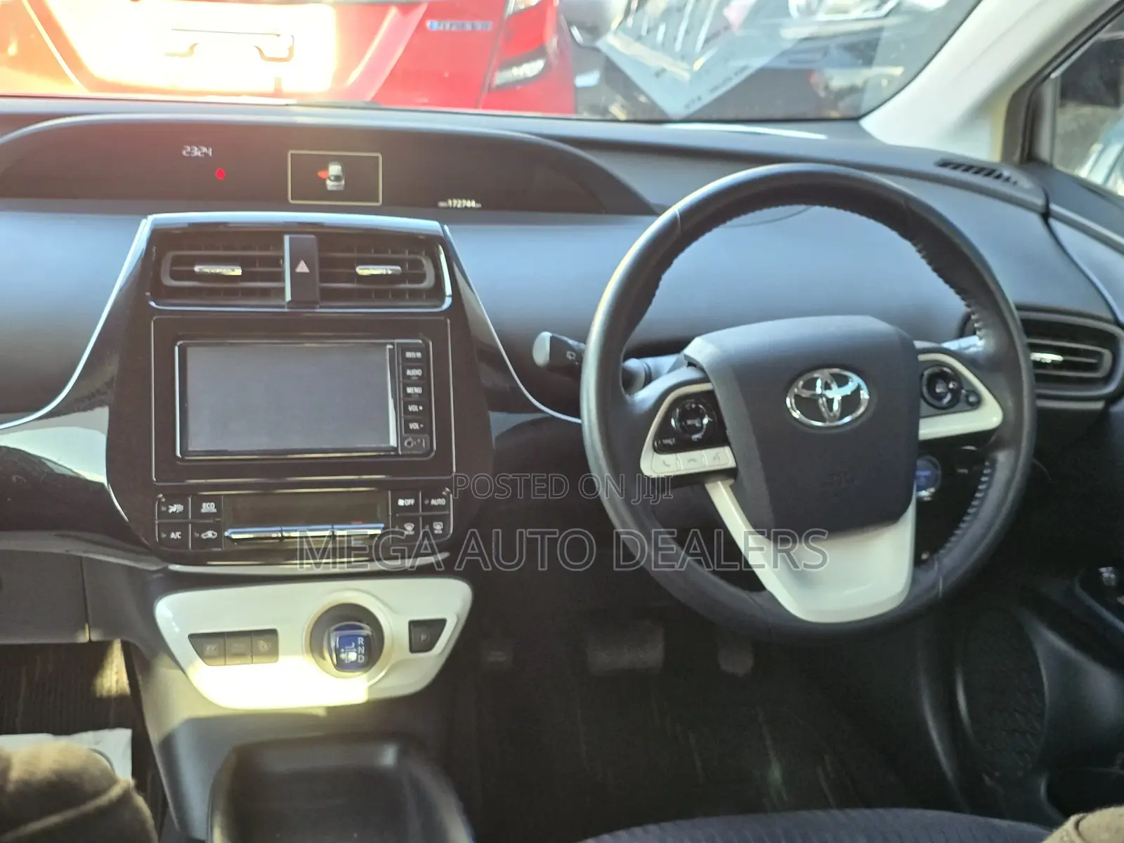Toyota Prius 2018 White