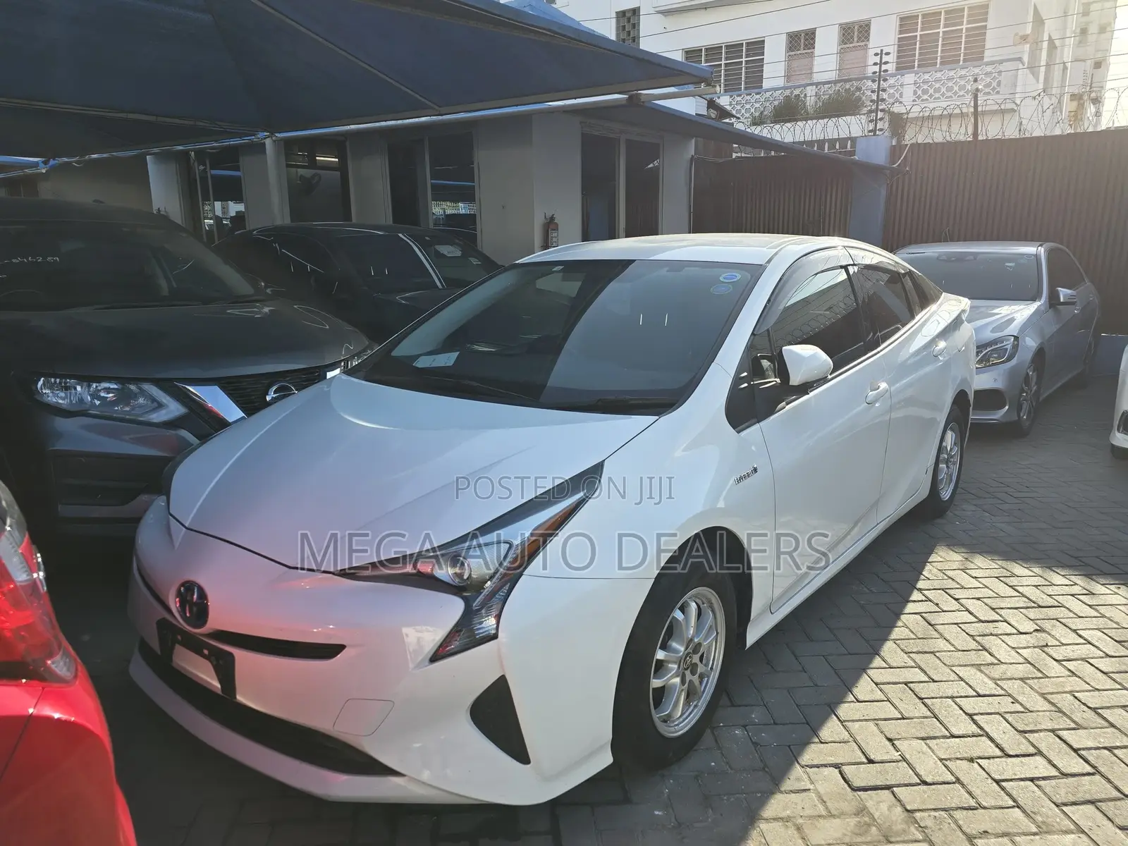 Toyota Prius 2018 White