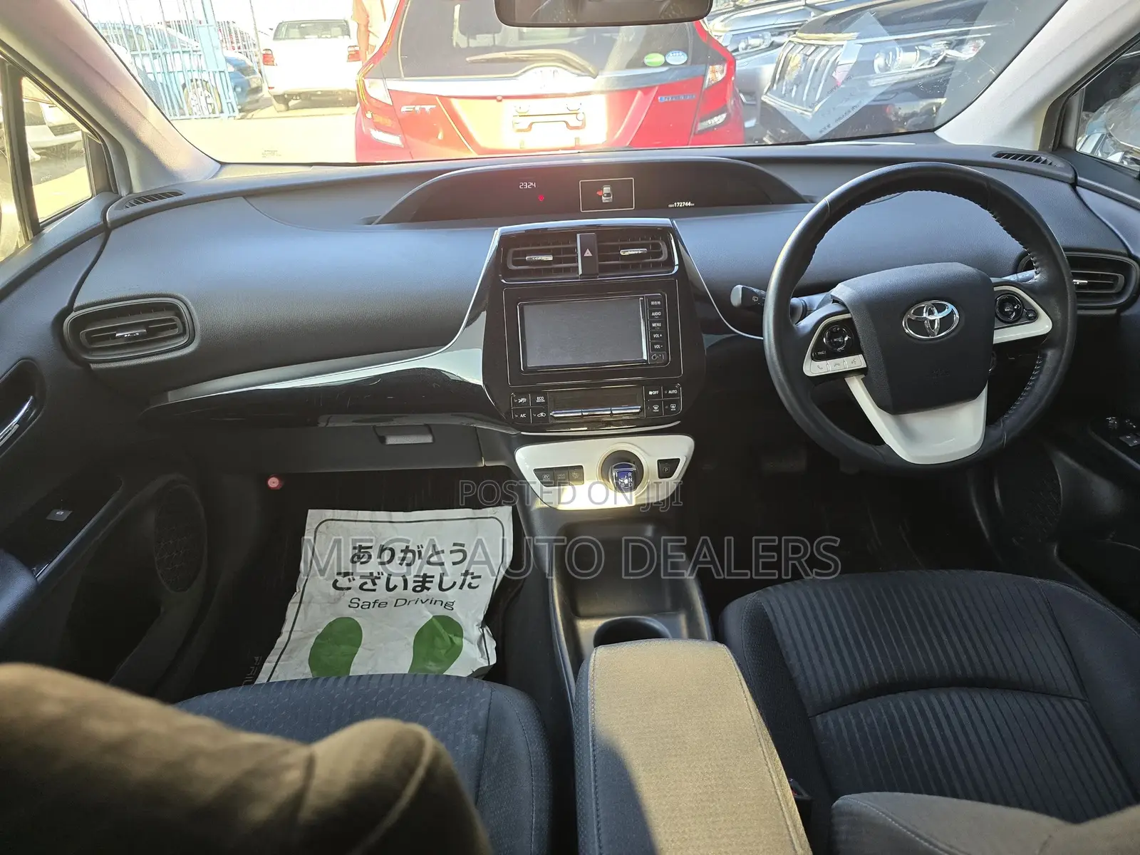 Toyota Prius 2018 White