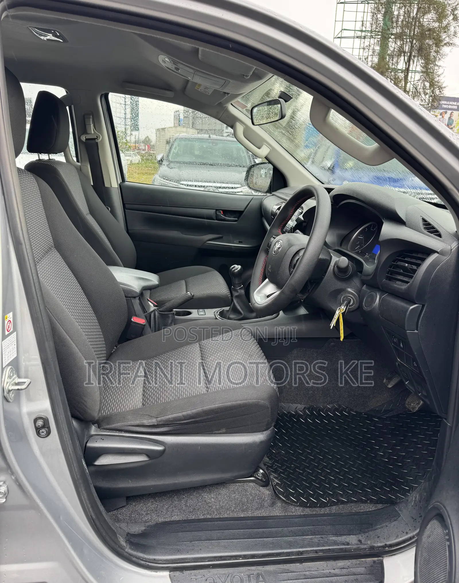 Toyota Hilux 2.4 Diesel 2020 Silver