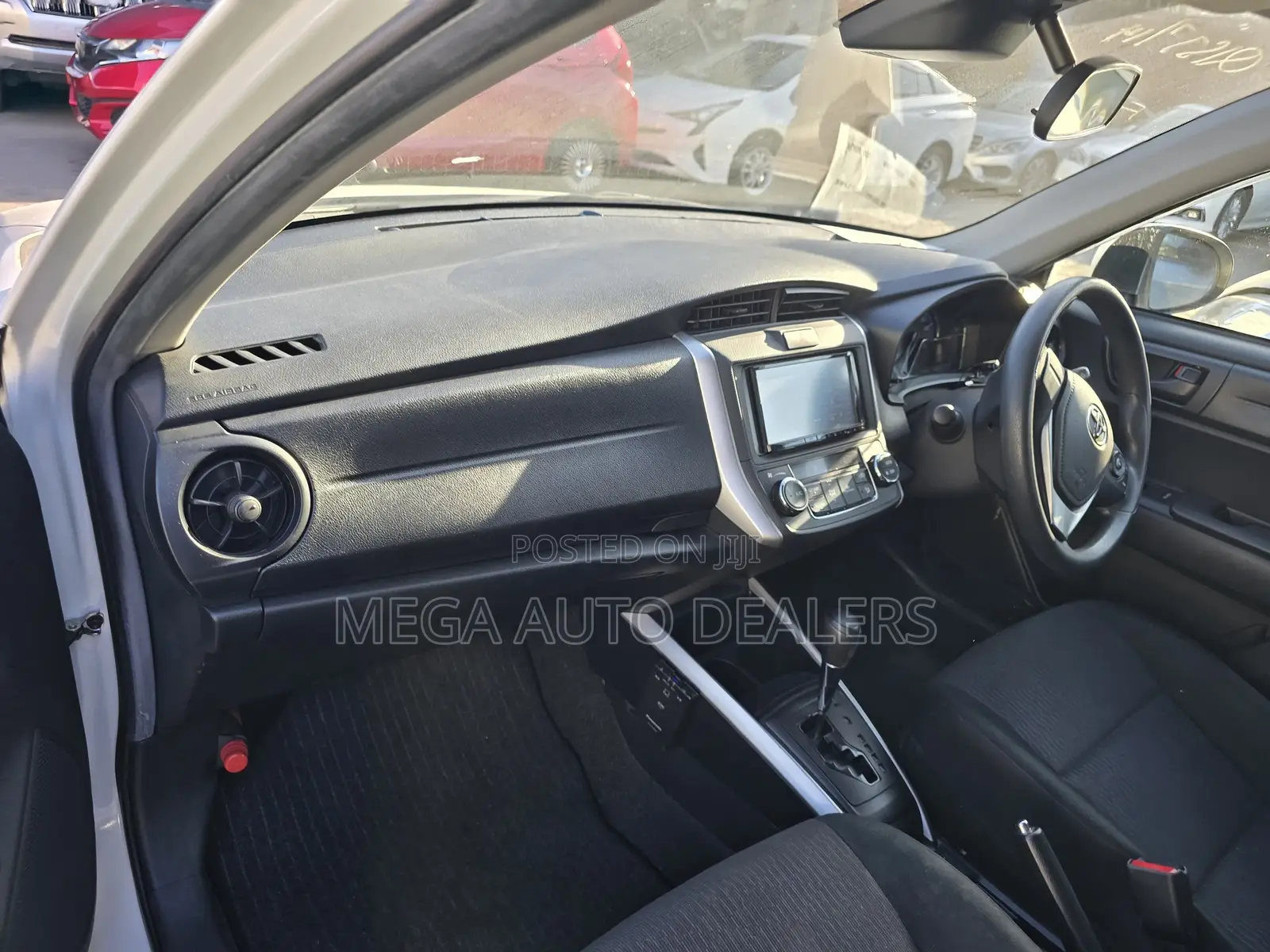 Toyota Corolla Fielder 2018 White