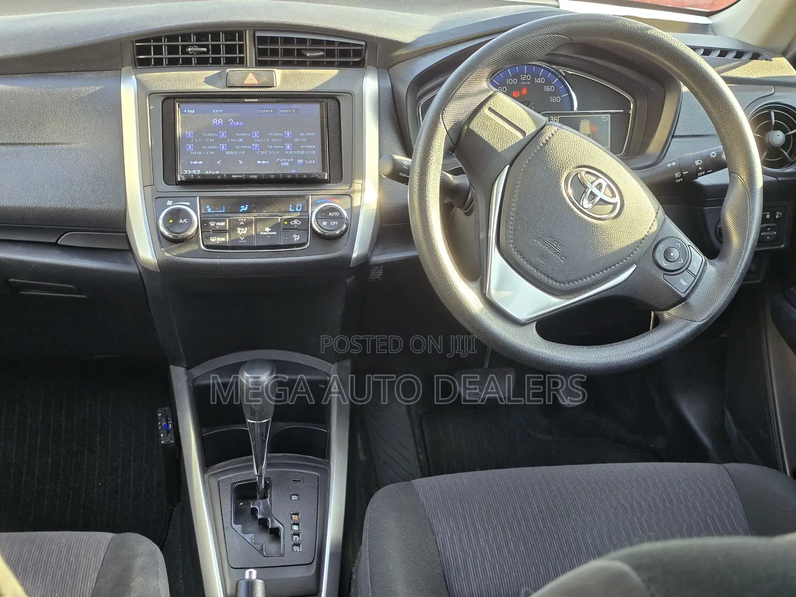 Toyota Corolla Fielder 2018 White
