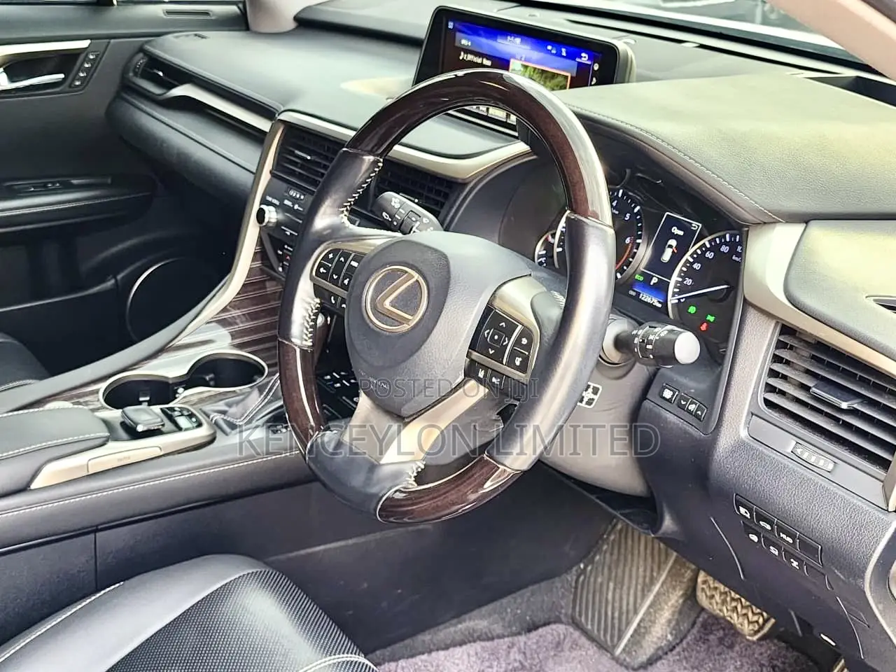 Lexus RX 300 4WD 2018 White