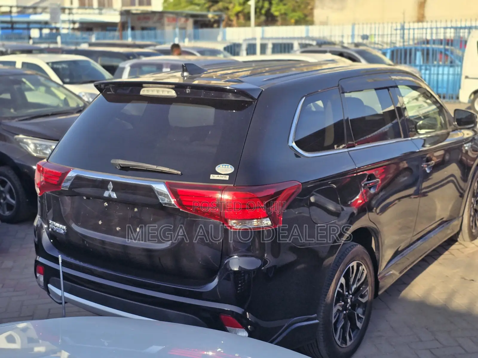 Mitsubishi Outlander 2018 Black