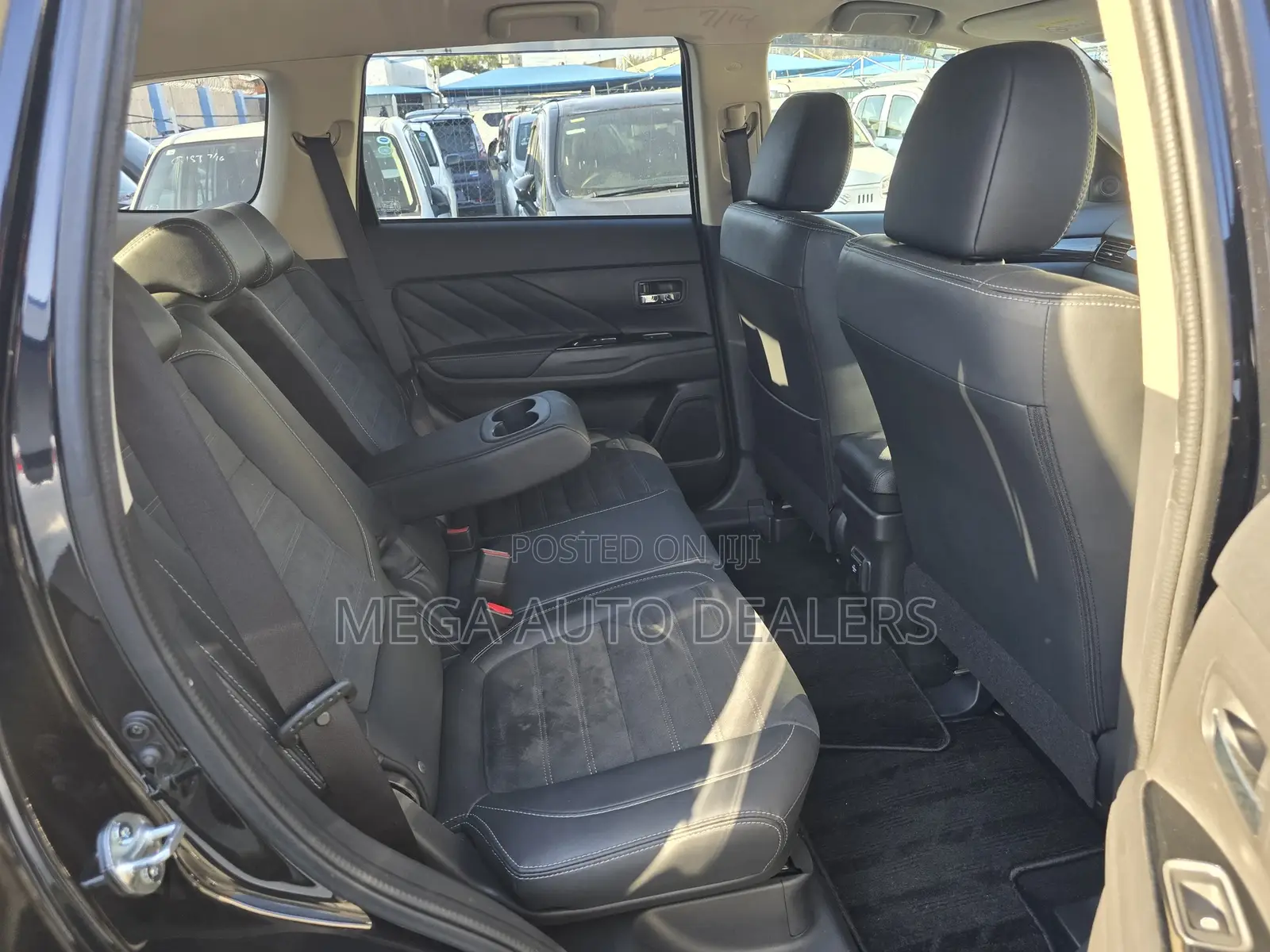 Mitsubishi Outlander 2018 Black