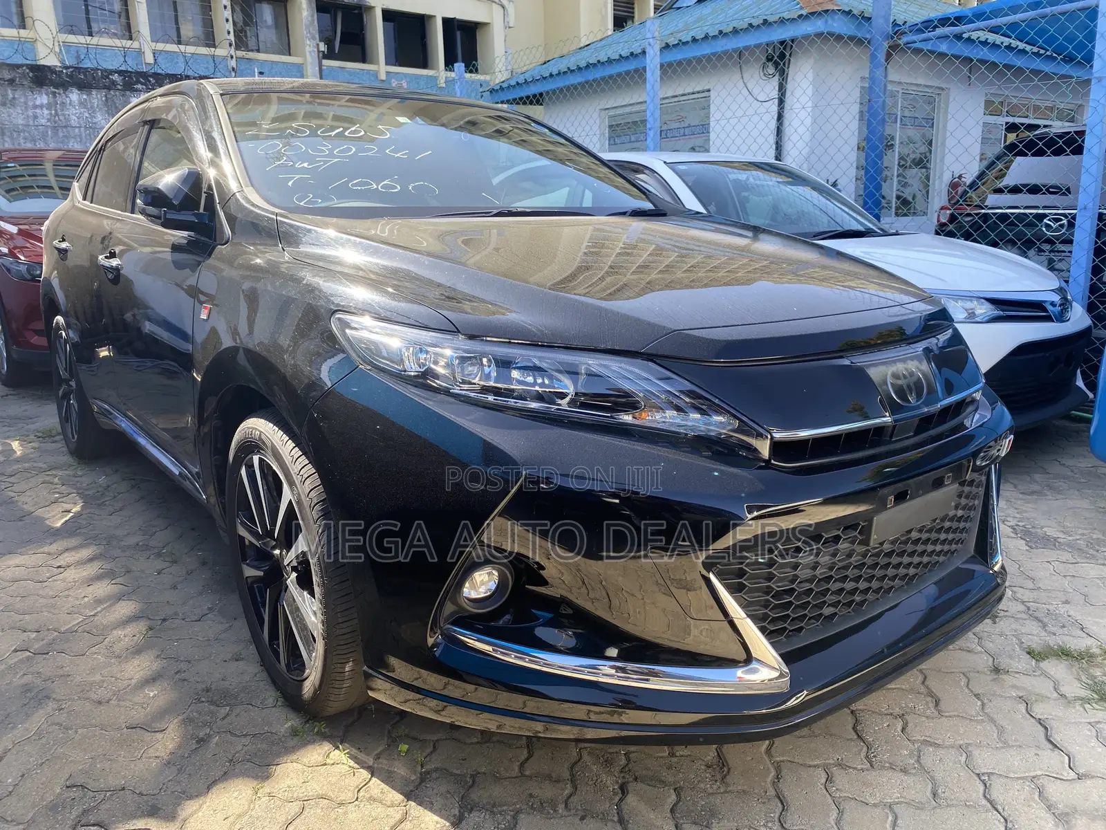 Toyota Harrier 2018 Black