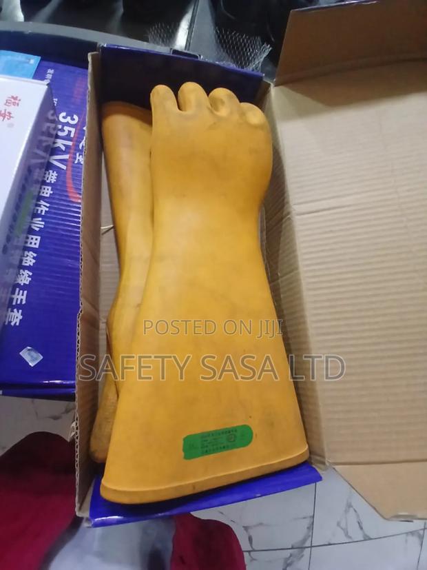 Electrical Insulating Gloves - thumbnail 3