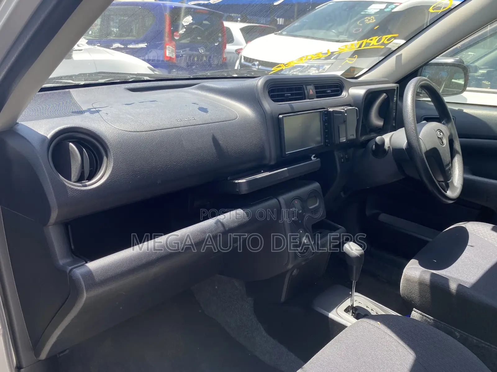 Toyota Probox 2018 Silver