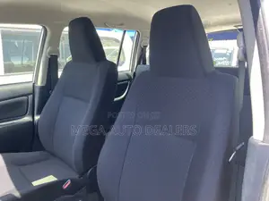 Toyota Probox 2018 Silver