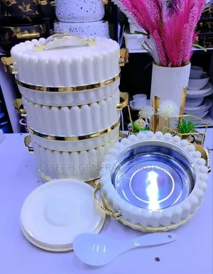 Luxurious Pioneer 4pcs Hotpot Set