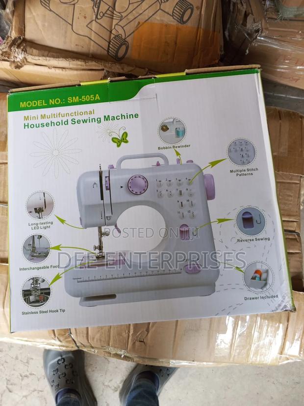 House-Sewing Machine - main view