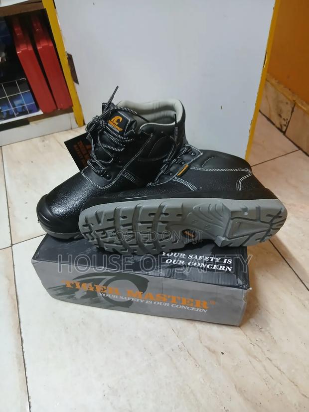 Full Grain Leather Safety Footwear - thumbnail 3