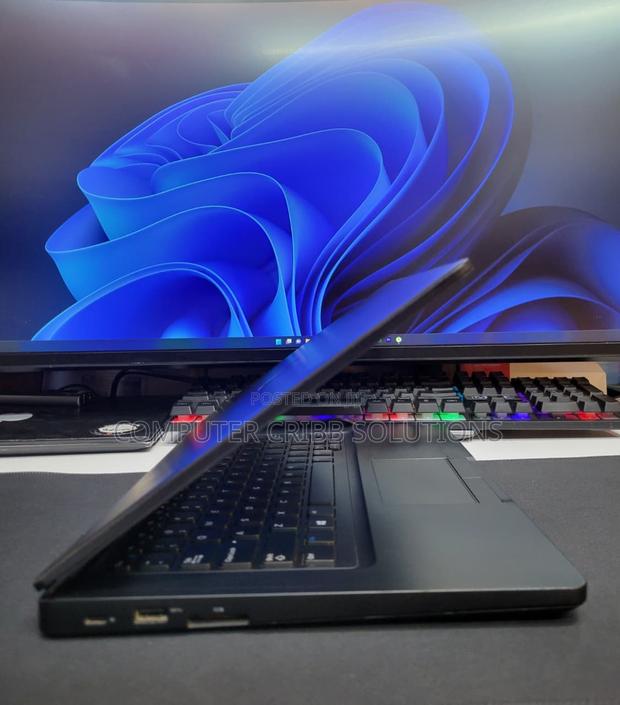 Laptop Dell Latitude 14 5480 8GB Intel Core I5 SSD 256GB - thumbnail 2