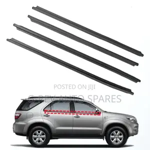 Toyota Fortuner 2004- 2014 Weather Strips.