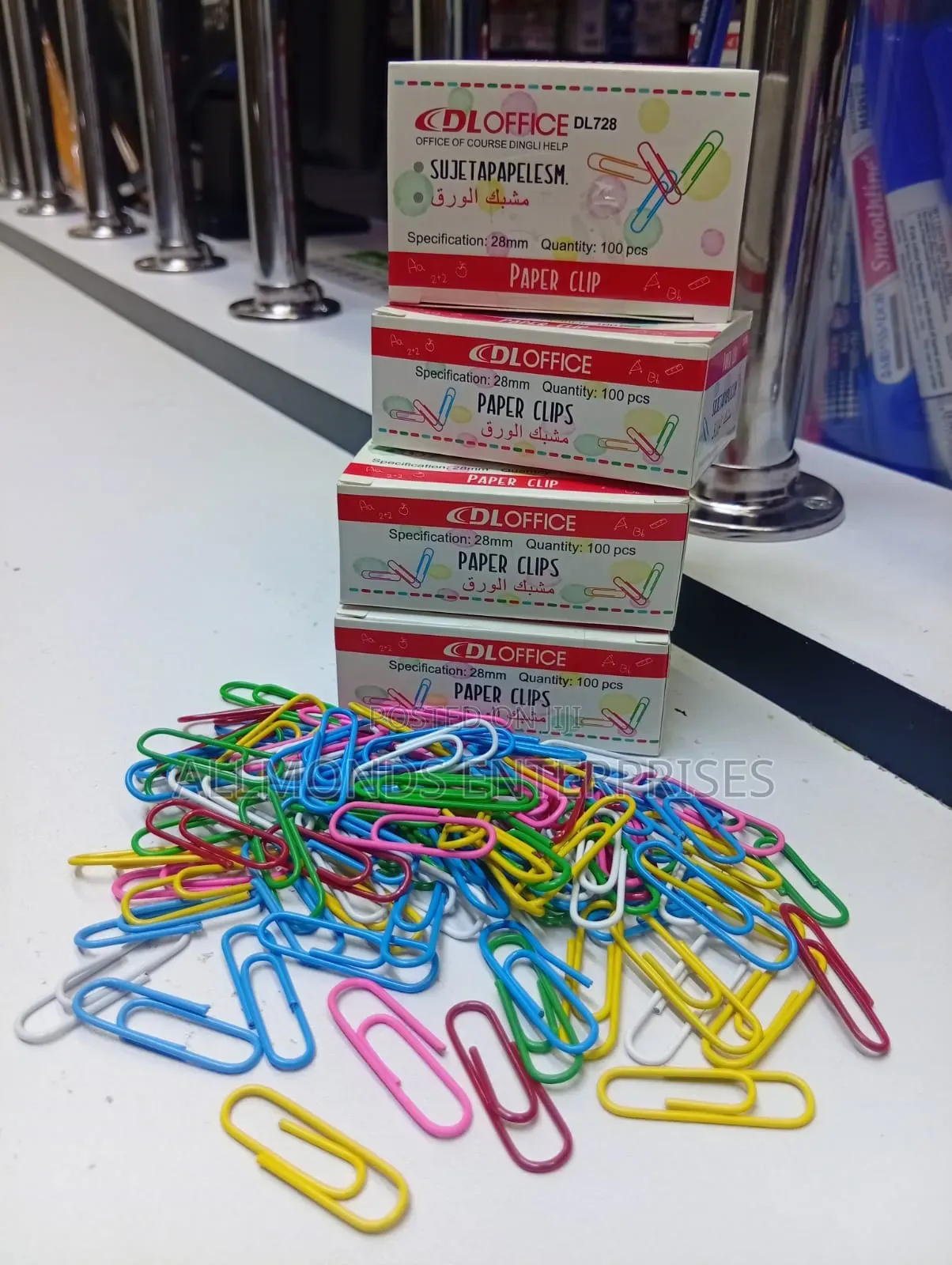 A Packet of Plastic Coloured Paper Clip 28mm- 100 Clips