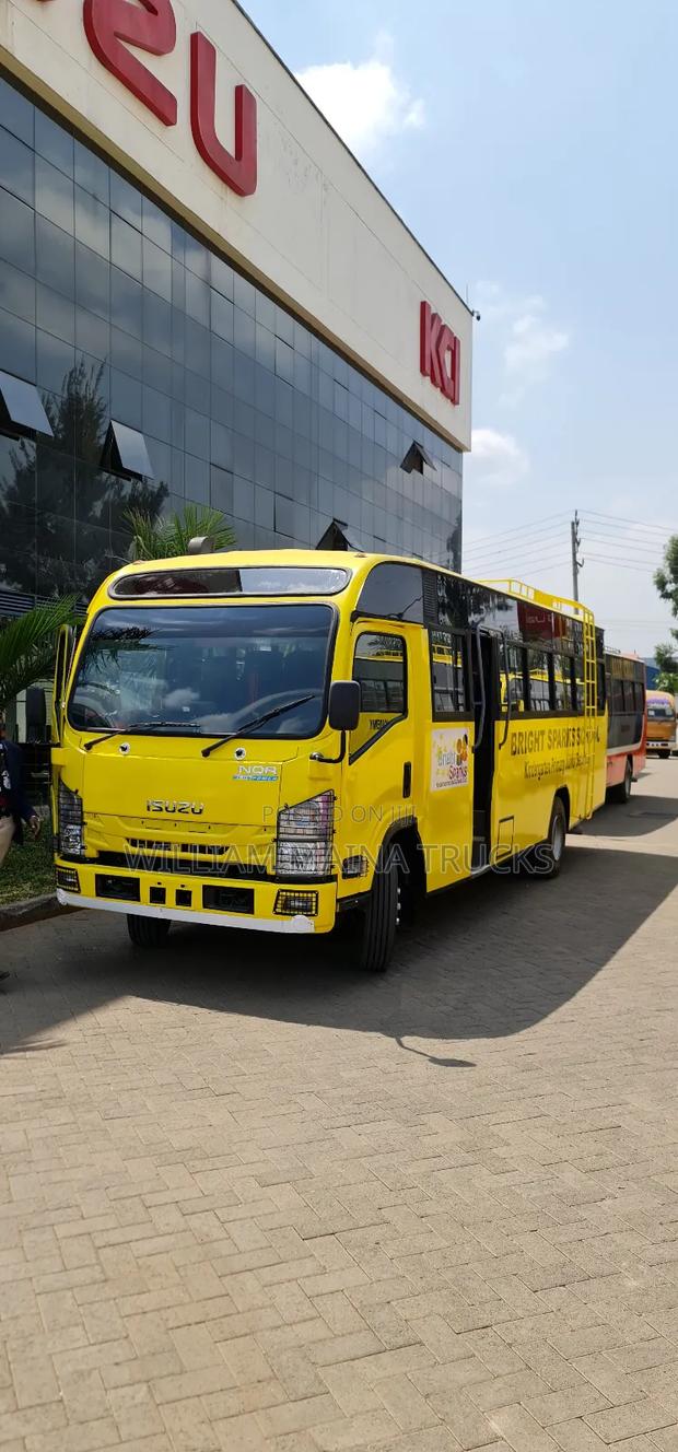 New Isuzu NQR 2024 Yellow