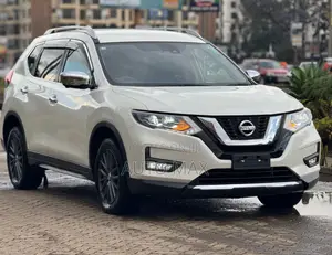 Nissan X-Trail 2019 White