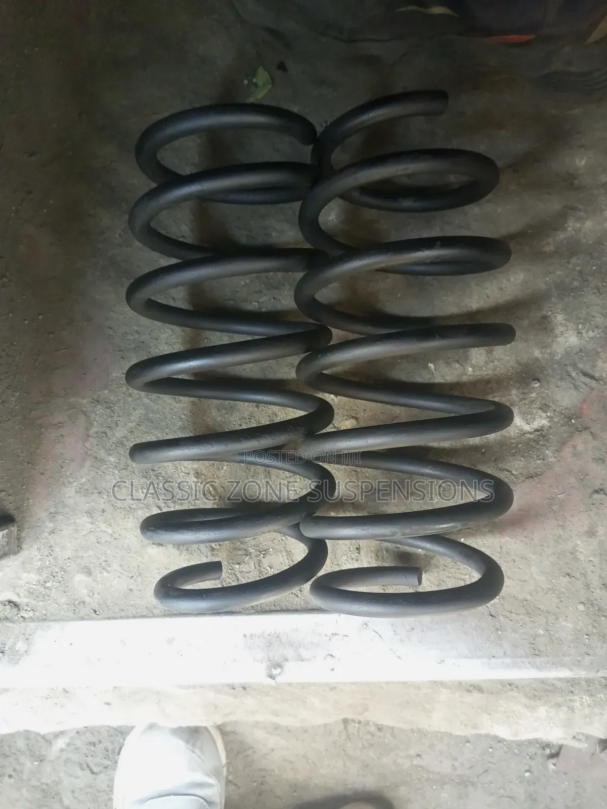 Audi A4 Springs