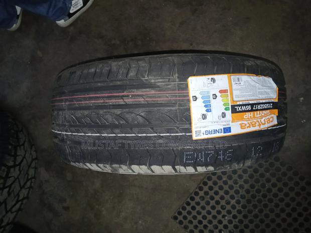 Centara 215/50r17