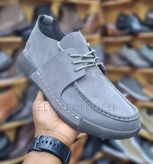 Ash Grey Caterpillar Casual Leather Shoes