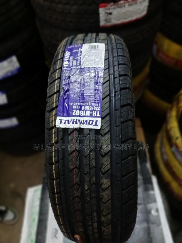 Townhall 225/65r17