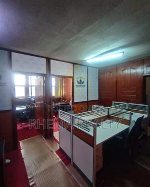 Huge Office To Let - thumbnail 2