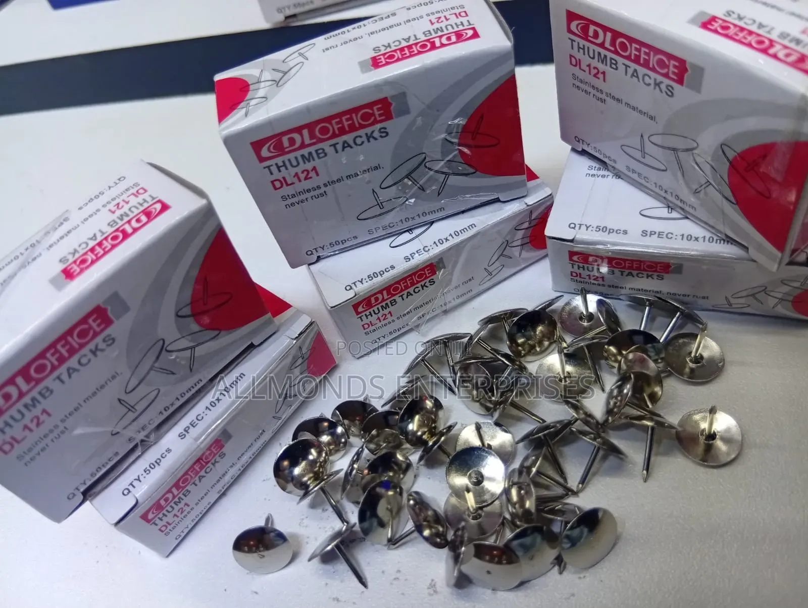 A Packet of 50pcs Metal Thumb Tacks/Push Pin/Map Pin
