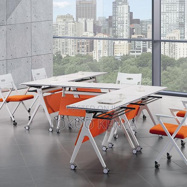 Office Desk : Portable Foldable Workstation Table