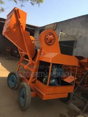 Self-Loading Concrete Mixer (350l Output)