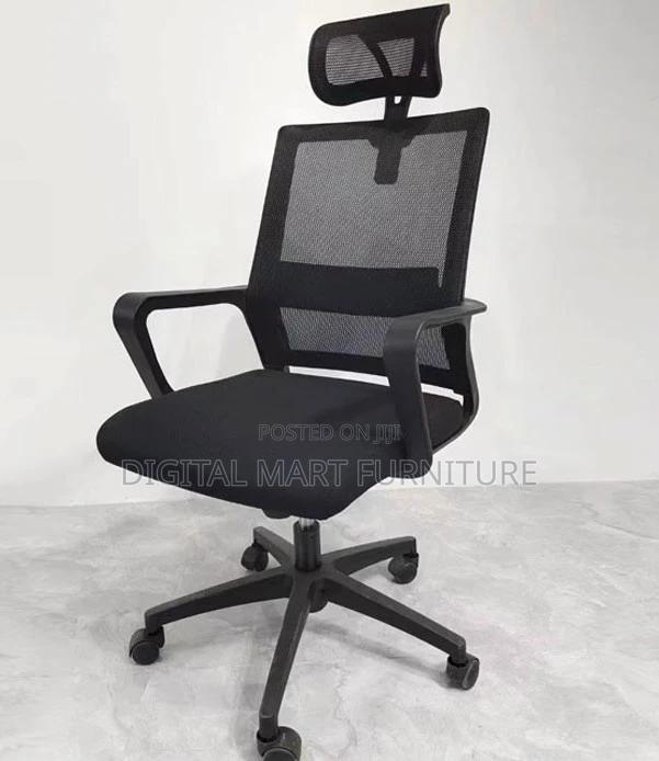 Office Chair: Visitor Mesh With Cushions Office Chair - thumbnail 3