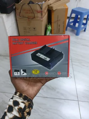 Canon Lp -E4/E19 Dual Battery Charger