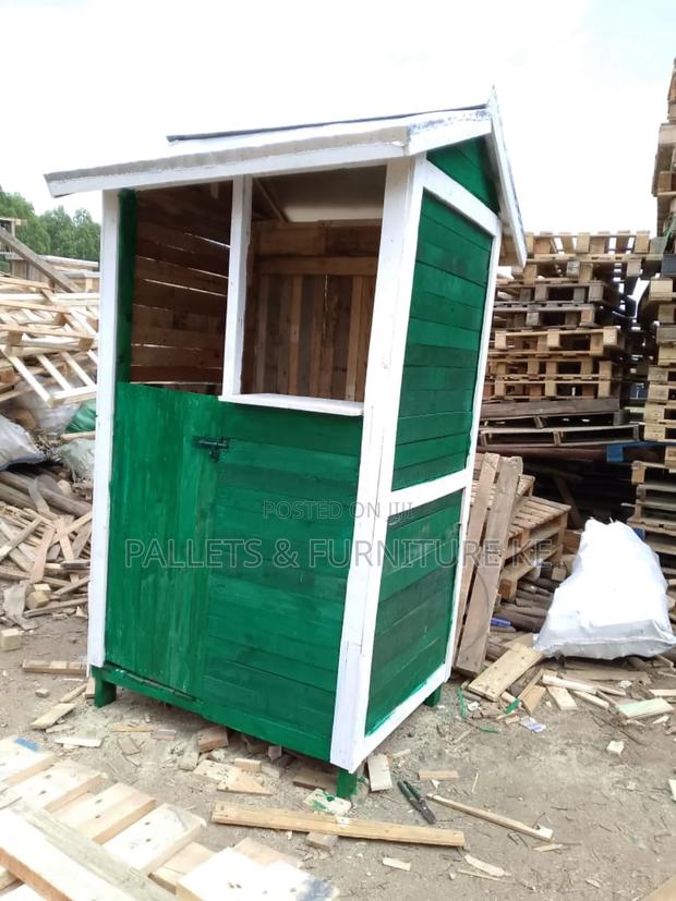 Security Guard House - main view