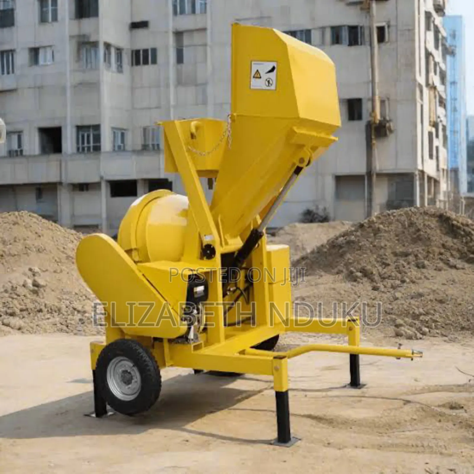 Self-Loading Concrete Mixer ( Construction Site)