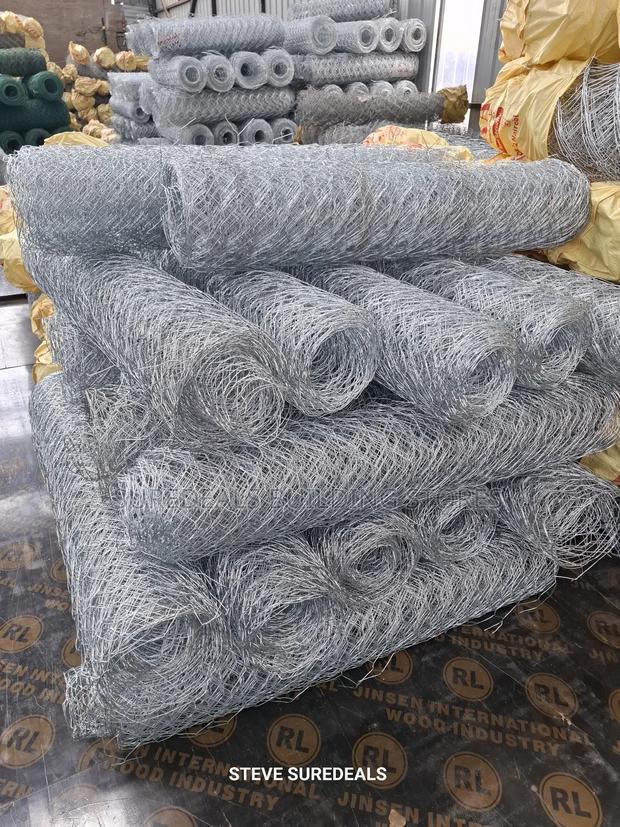 Tripple Twisted Galvanised Chainlink Wire Mesh - main view