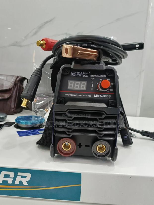 Royce 300a Welding Machine - main view