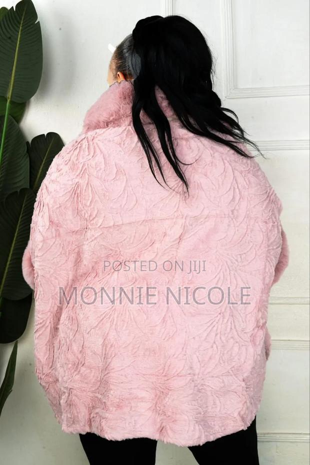 Woolen Poncho - thumbnail 2