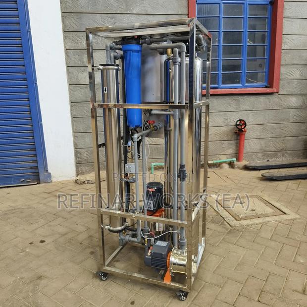 Commercial Borehole Water Purification Unit - thumbnail 2